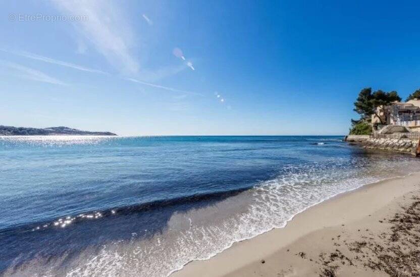 Terrain à LA SEYNE-SUR-MER