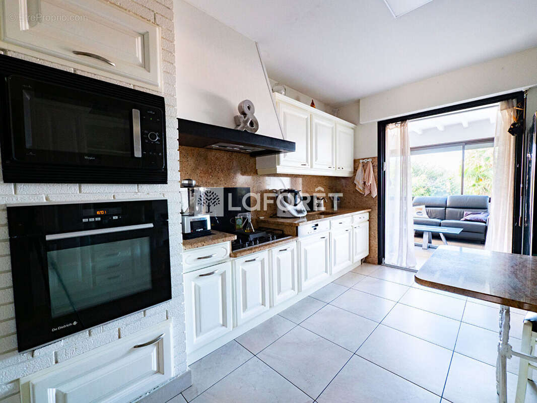 Maison à SAINT-GENIS-DES-FONTAINES