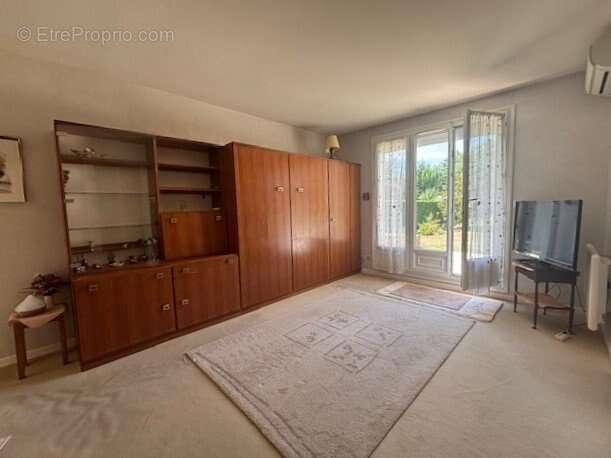 Maison 162 m² à Ozoir-La-Ferriere  - photo 7