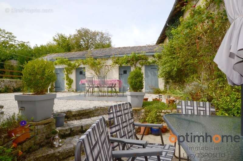 Maison à CHAMPAGNE-MOUTON