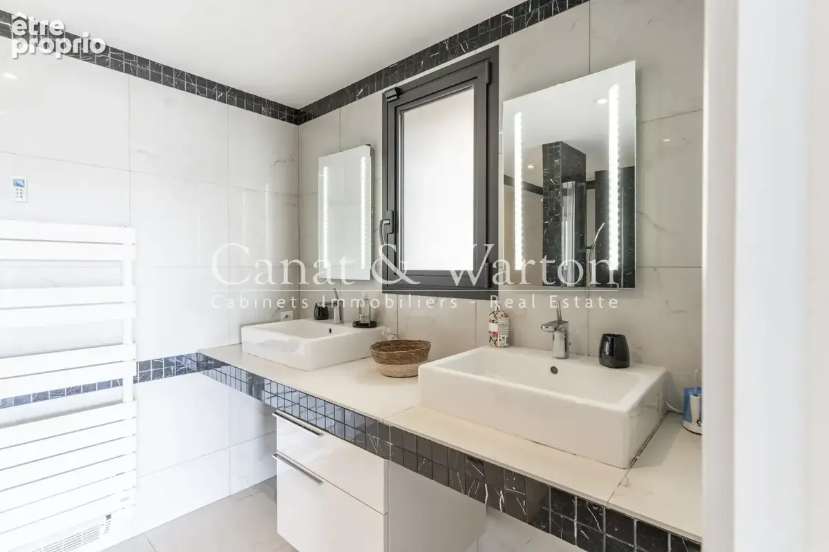 Domaine recherché de cavalaire: villa rénovée avec vue mer & piscine - photo 13