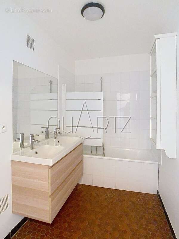 Appartement à VERSAILLES