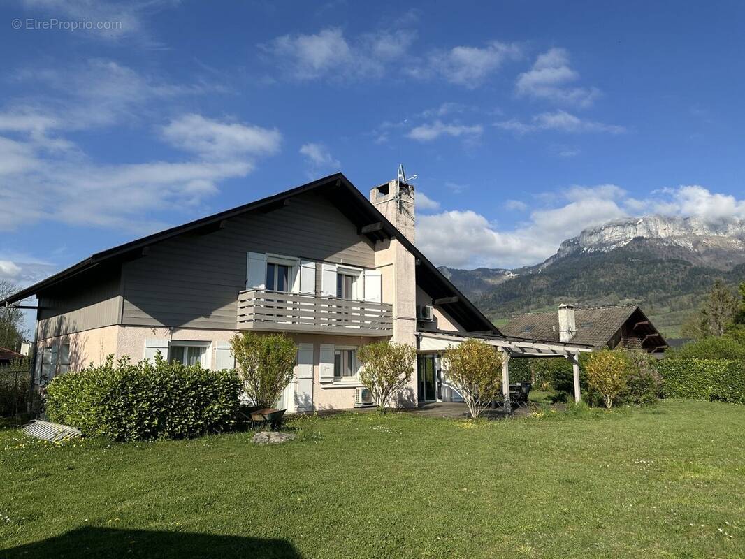 Maison à VILLAZ