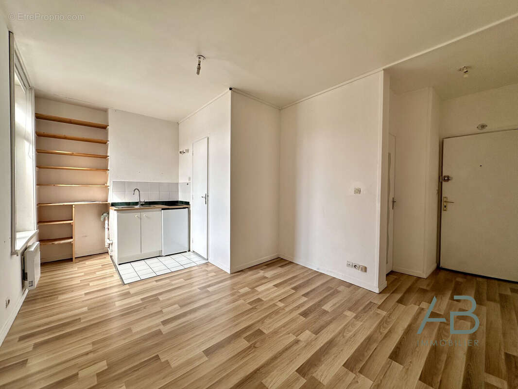 Appartement 26 m² à Lille  - photo 3