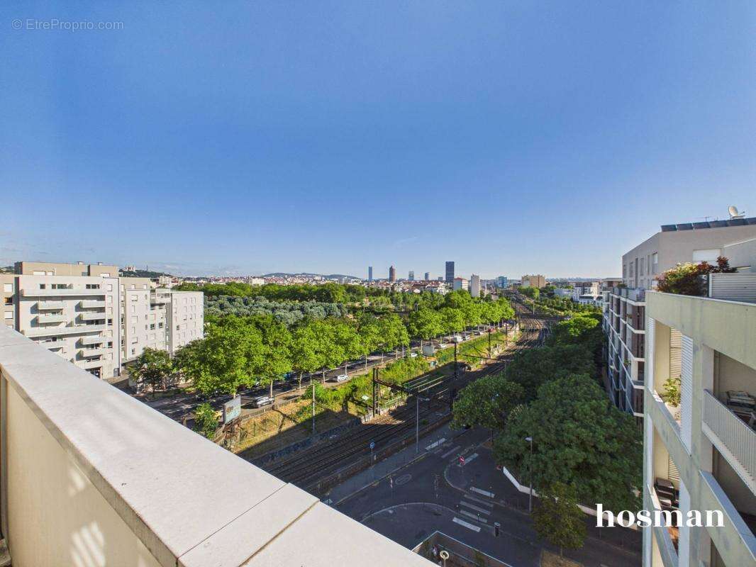 Appartement à LYON-8E