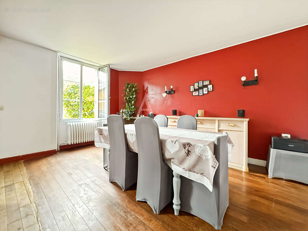 Maison à ANGERVILLE