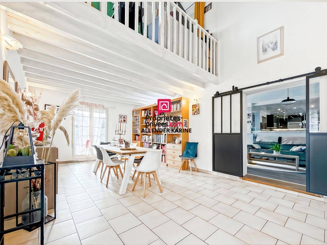 Maison à THORIGNY-SUR-OREUSE