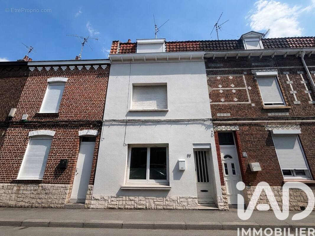 Photo 1 - Maison à LEZENNES