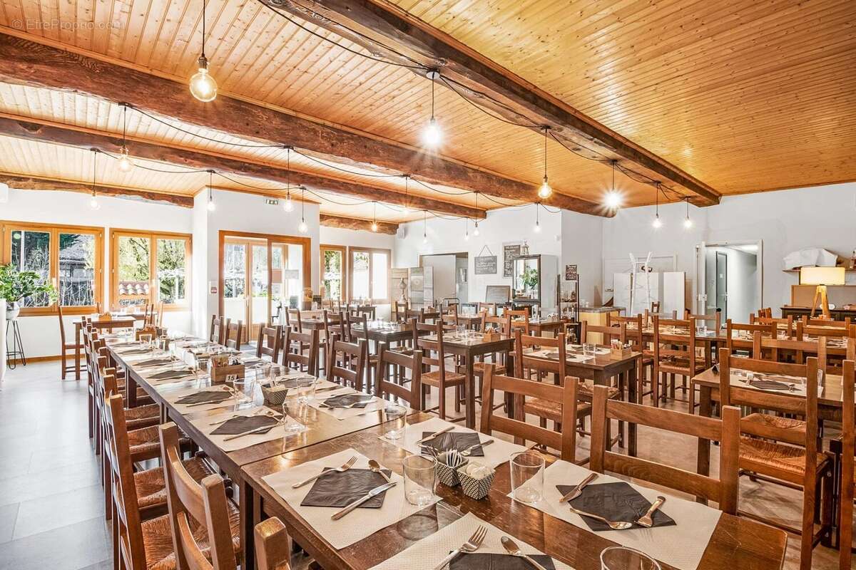 Appartement à CHAMBOST-ALLIERES