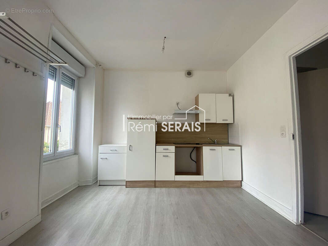 Appartement à CONDE-SUR-NOIREAU