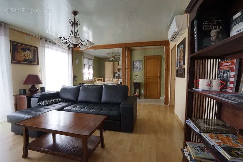 Maison à CHAMBLEY-BUSSIERES