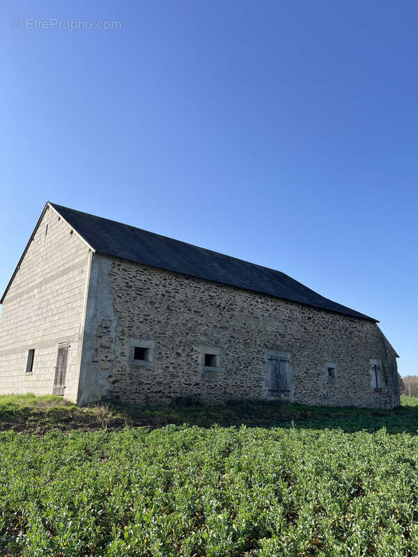 Grange à 200 mètres du 1er voisin ! - photo 3