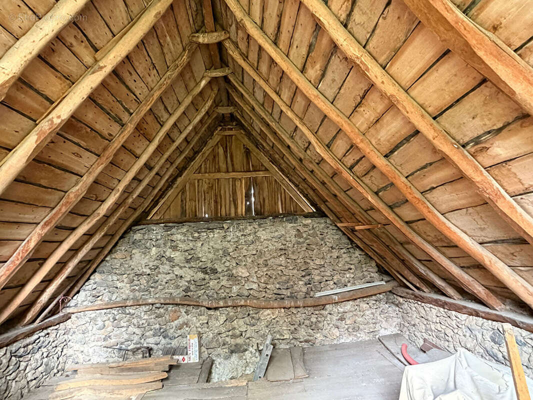 Maison,dépendance,grange sur les hauteurs de Moulis 09200 - photo 15