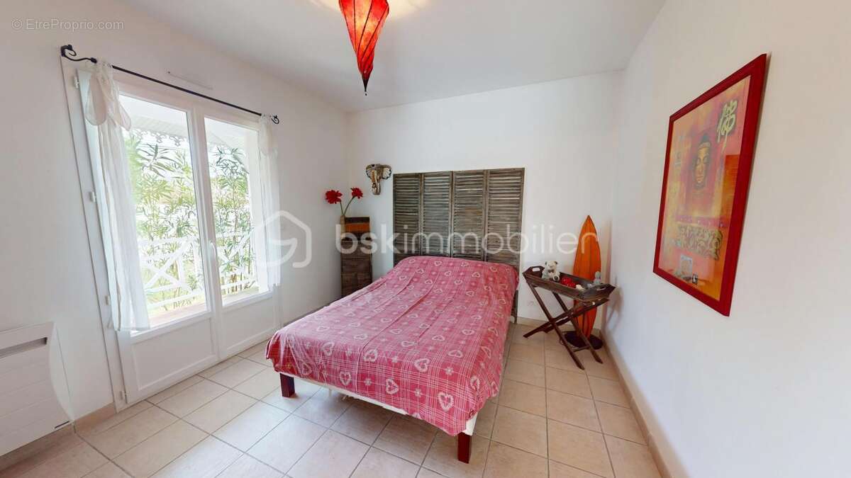 Maison à MIOS