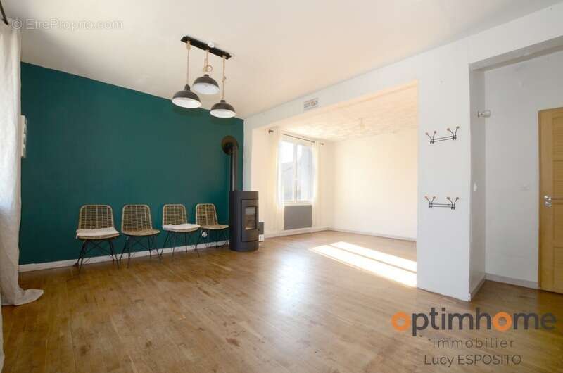 Maison à CHASSENEUIL-SUR-BONNIEURE