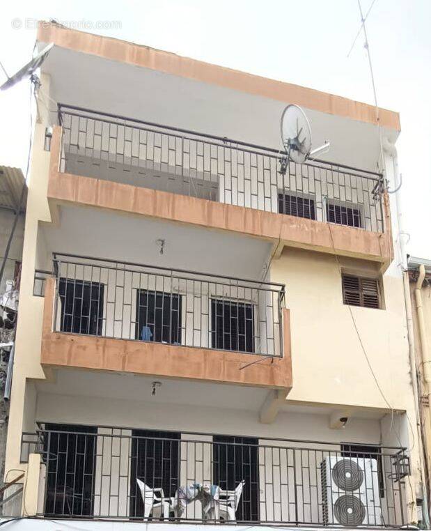 Maison à FORT-DE-FRANCE