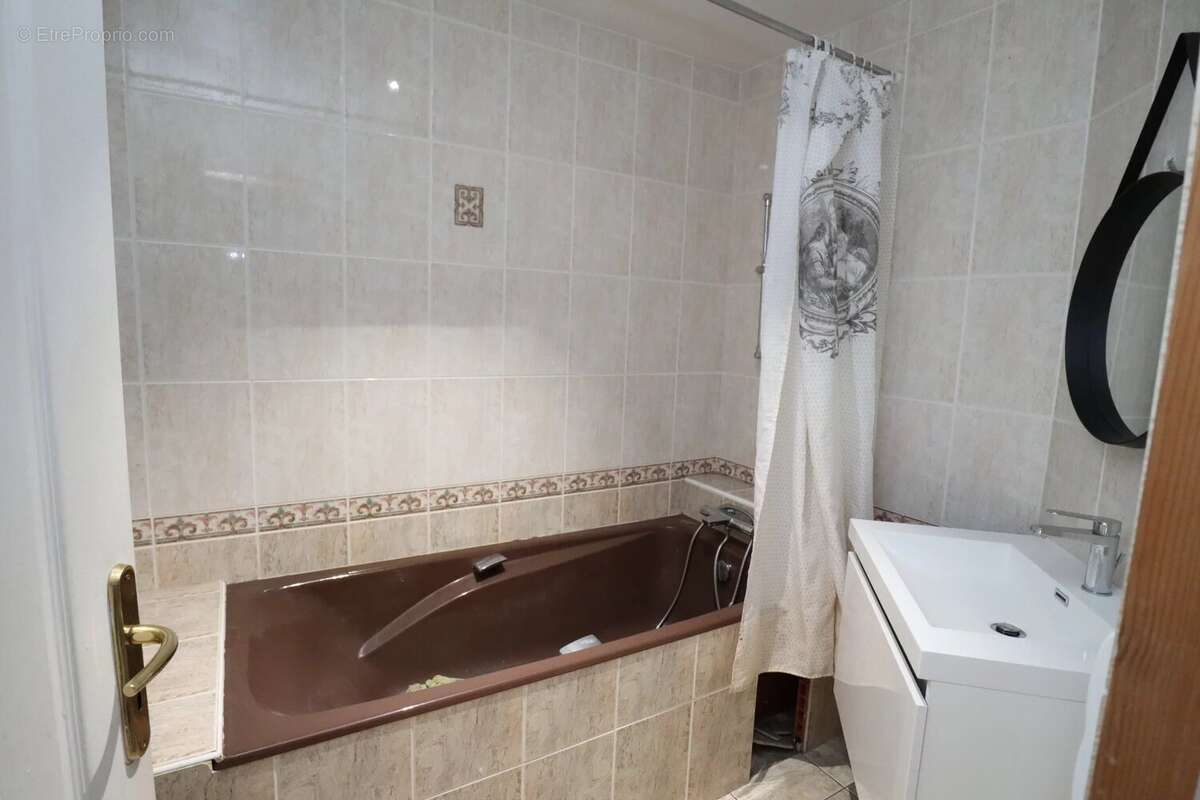 Appartement à CARHAIX-PLOUGUER