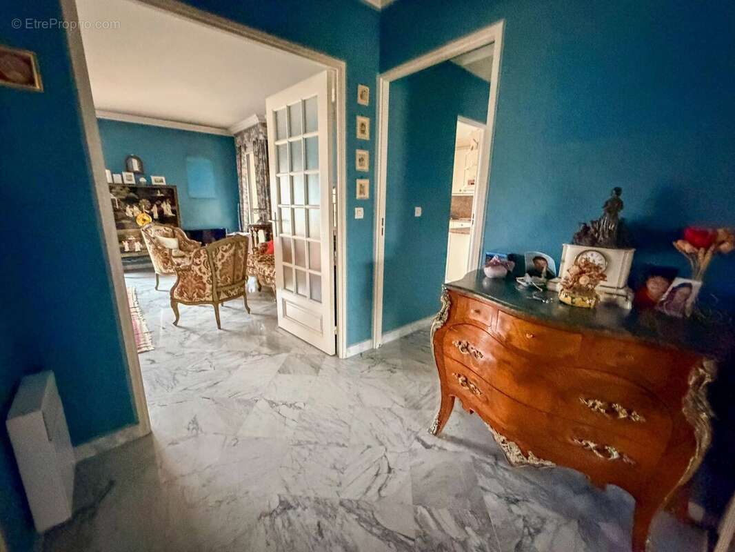Appartement à LE RAINCY