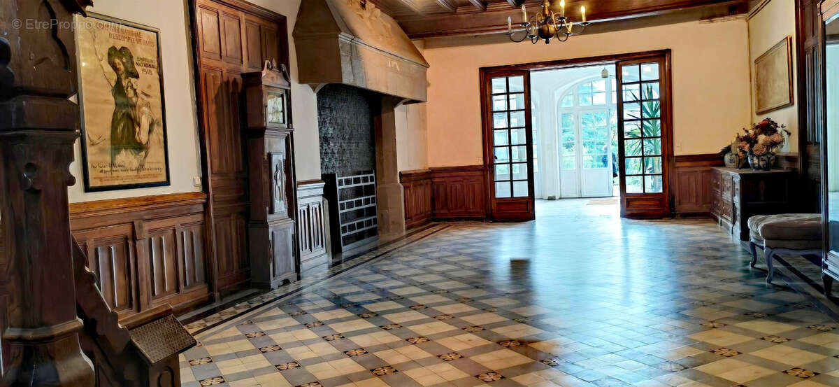 Appartement à SAINT-YORRE