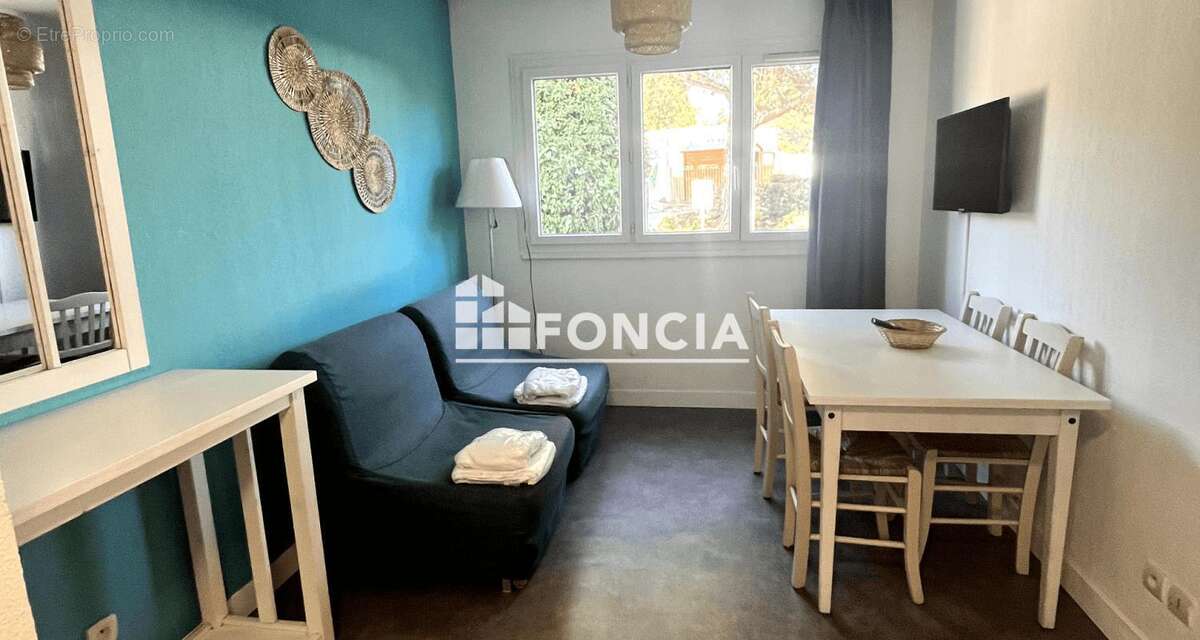 Appartement à LA LONDE-LES-MAURES