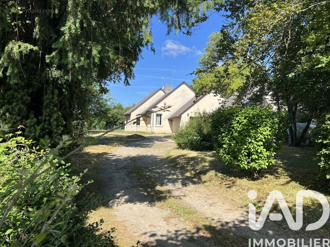 Photo 1 - Maison à CHASSENARD