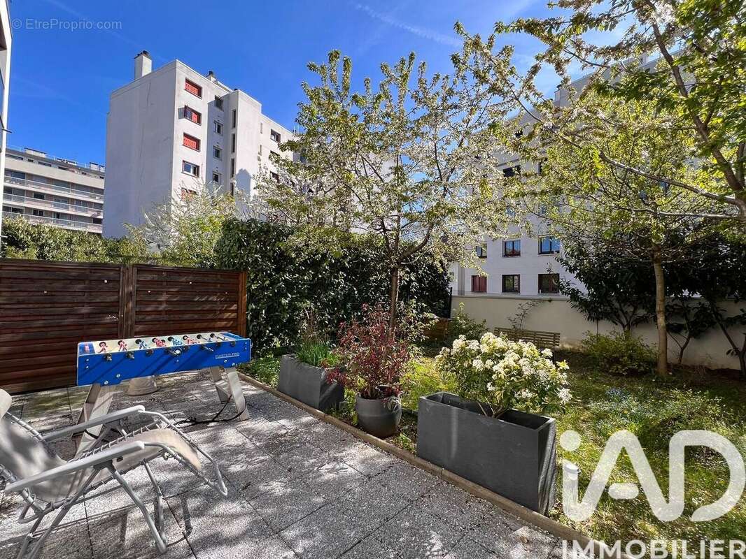 Photo 2 - Appartement à BOURG-LA-REINE