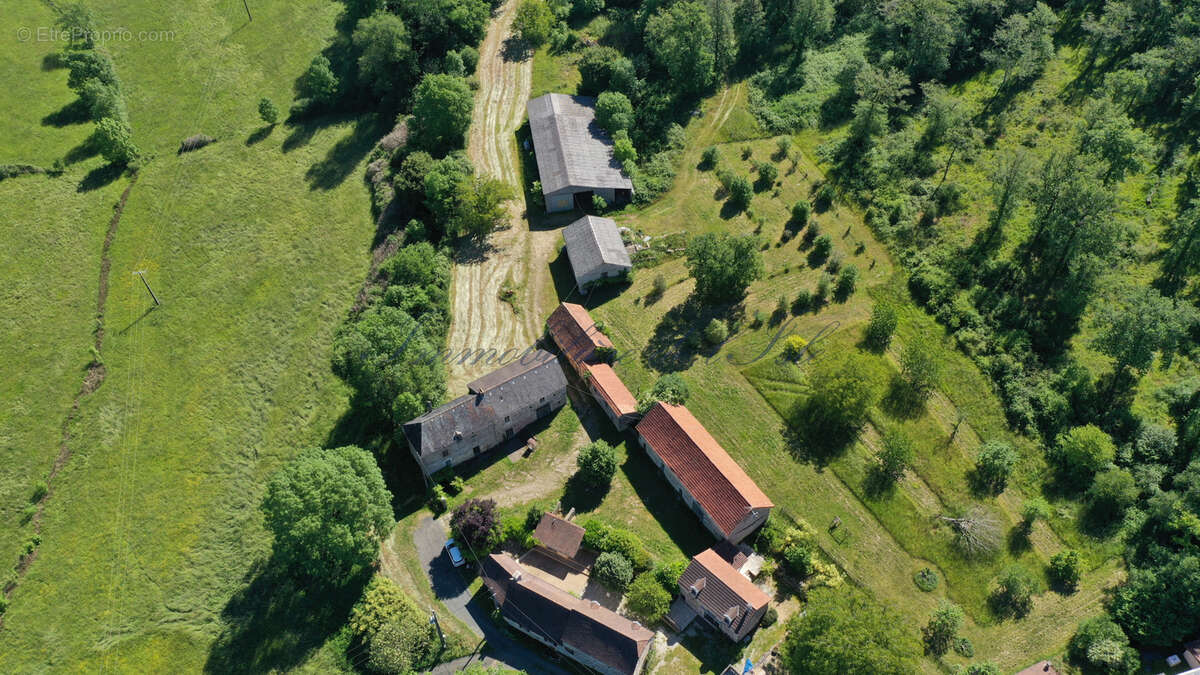 Maison à SAINTE-ORSE