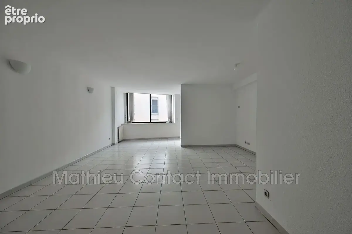 Appartement 3 pièces 71 m² à vendre à Nimes (30900) - photo 5