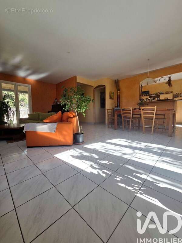Photo 8 - Maison à PIA