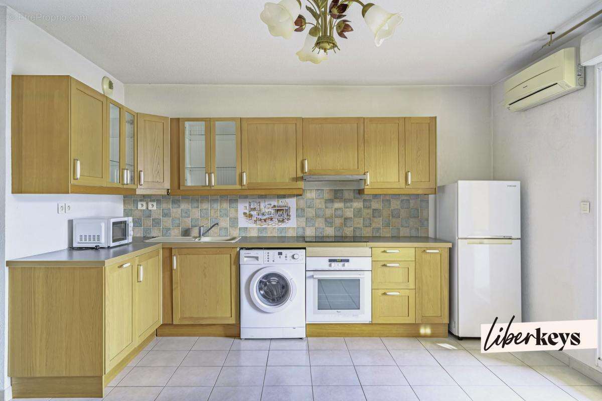 Appartement à MARSEILLE-11E