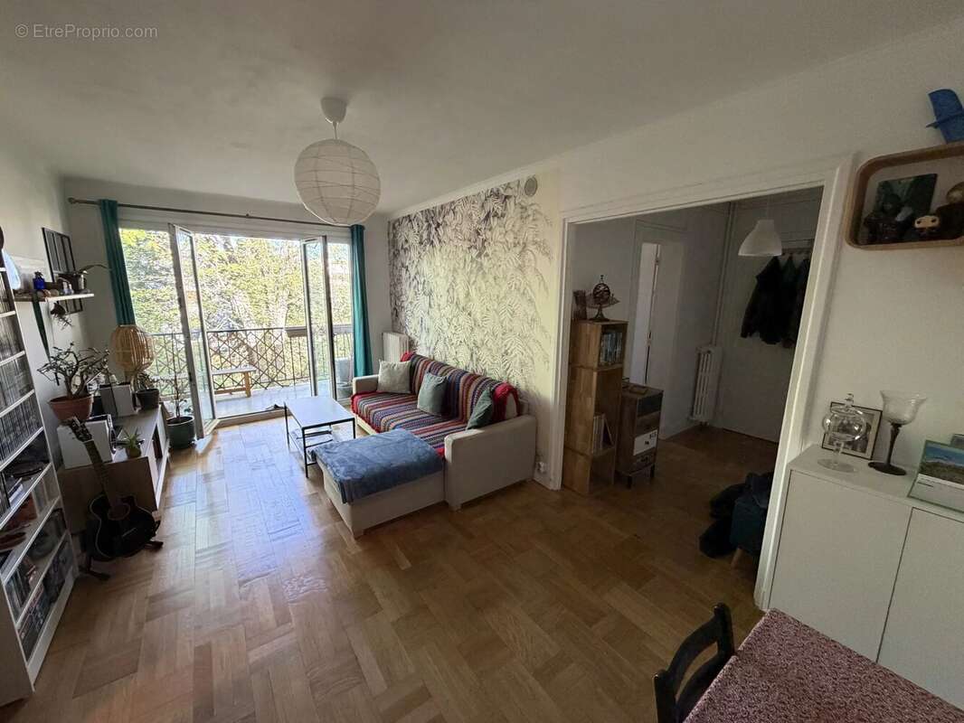 Grand appartement 2 pièces avec balcon - photo 2