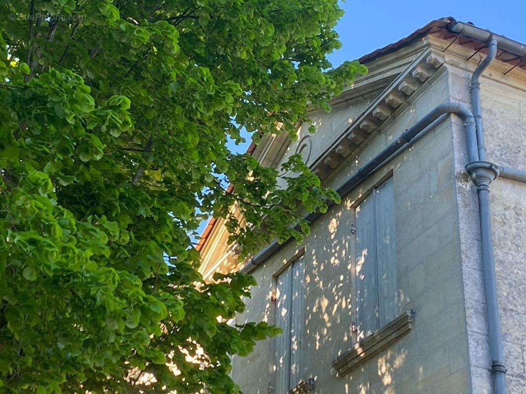 Maison à FRONSAC