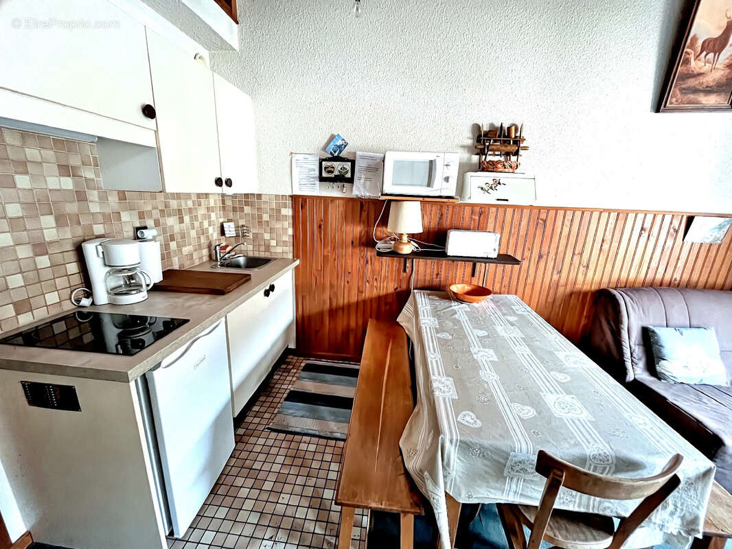 F2 Cabine Duplex - 34 m2 - Combloux centre - photo 8