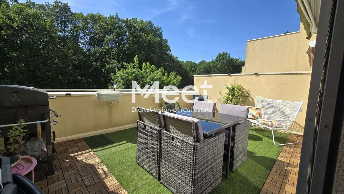 Appartement à MAUREPAS