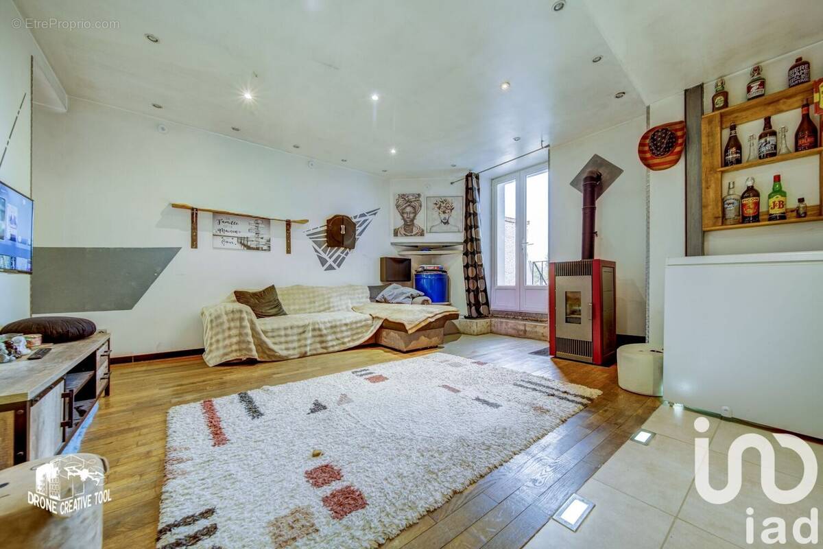 Photo 1 - Maison à THIAUCOURT-REGNIEVILLE