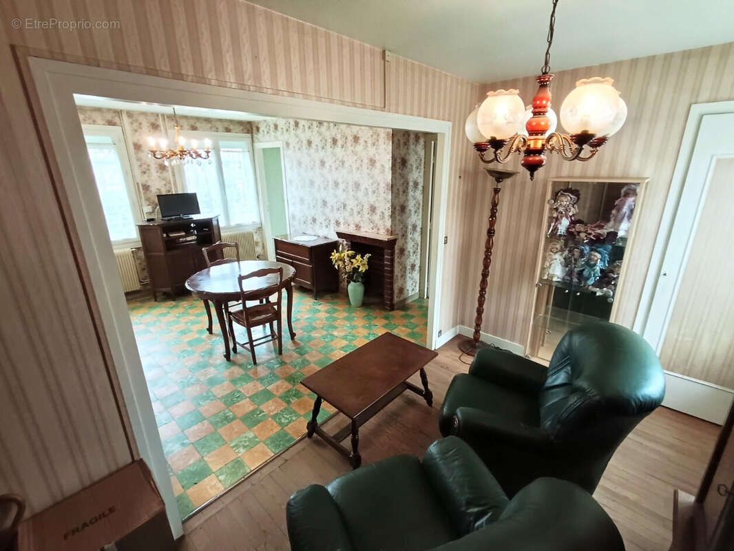 Maison plain pied 2 chambres, garage et jardin - photo 5