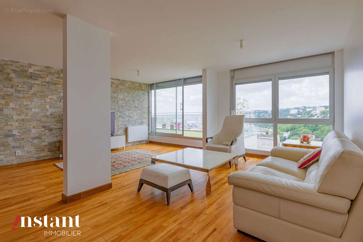 Appartement à LYON-5E