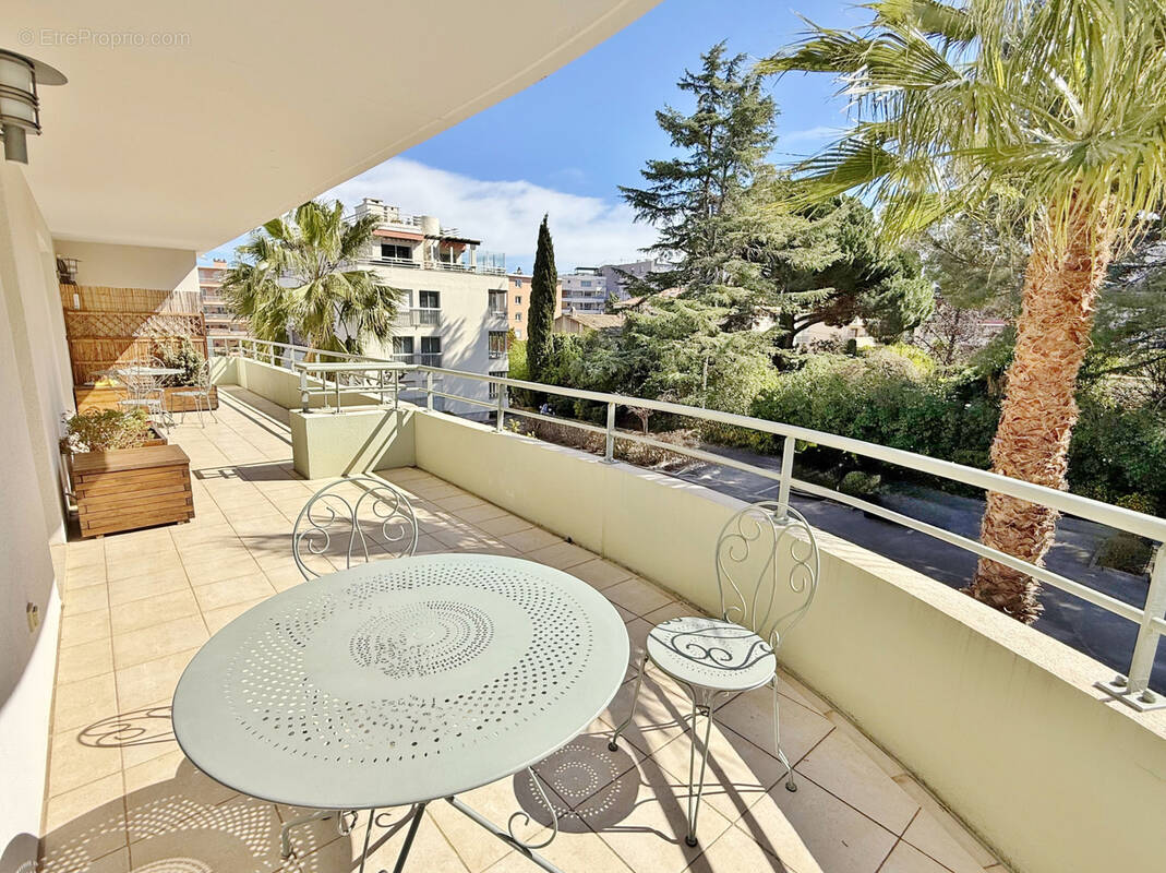 Appartement à SAINT-RAPHAEL