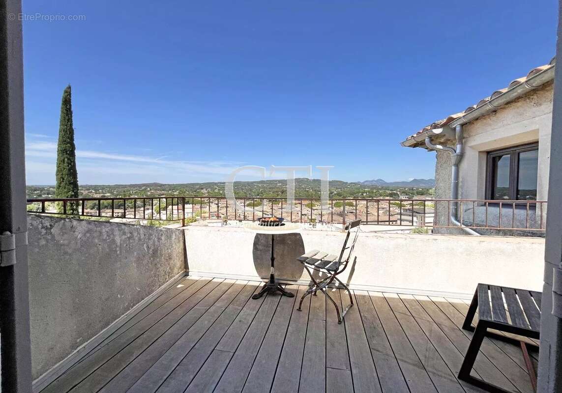 Maison à VAISON-LA-ROMAINE
