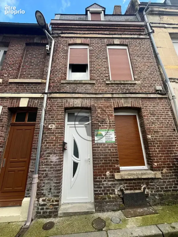 Maison à SAINT-QUENTIN