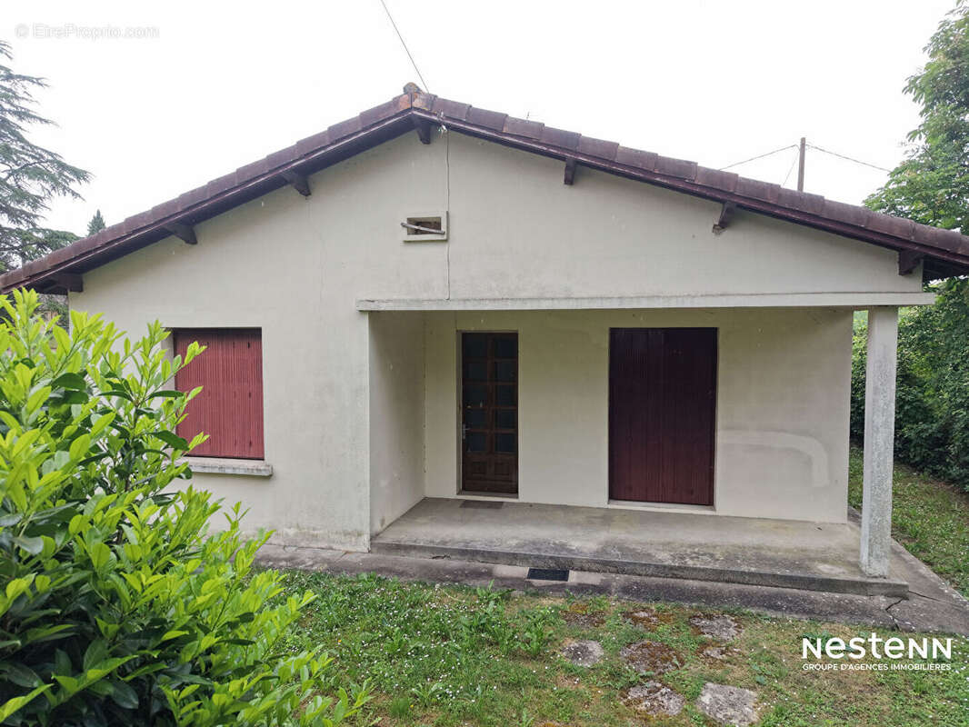 Maison à MEZIN