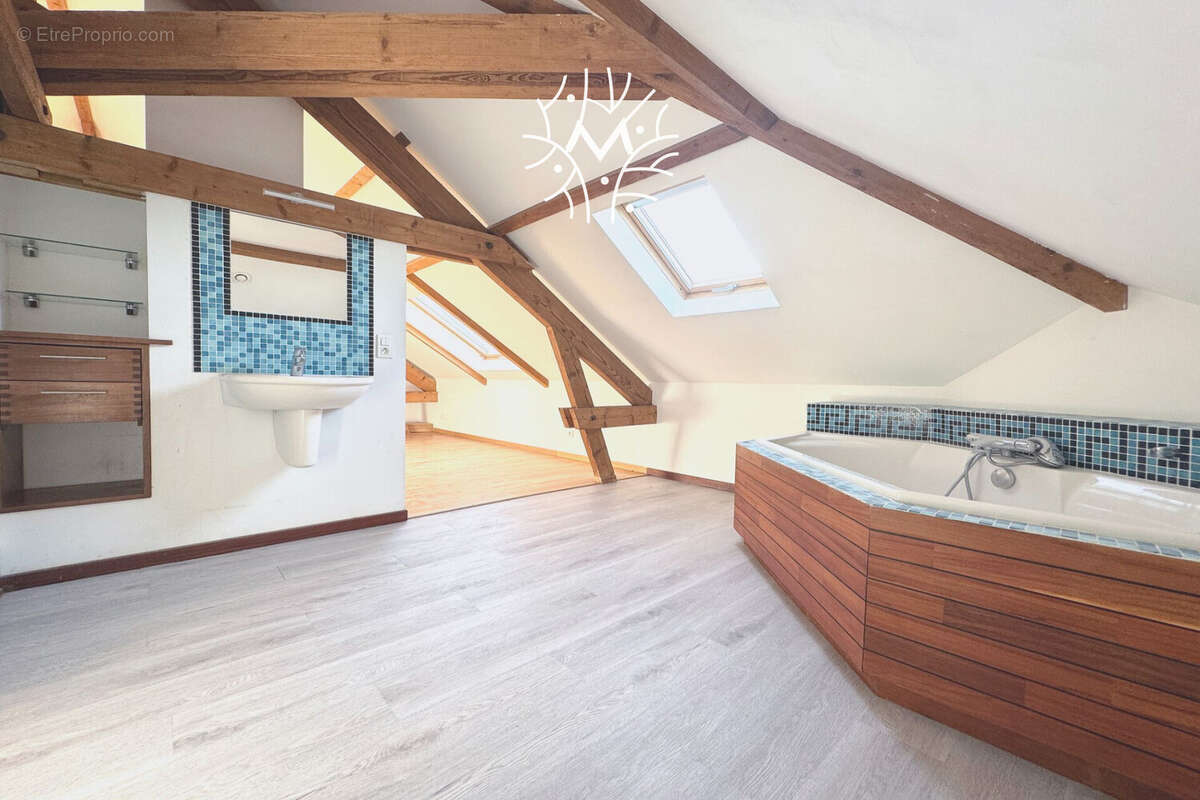 Appartement à RETHEL