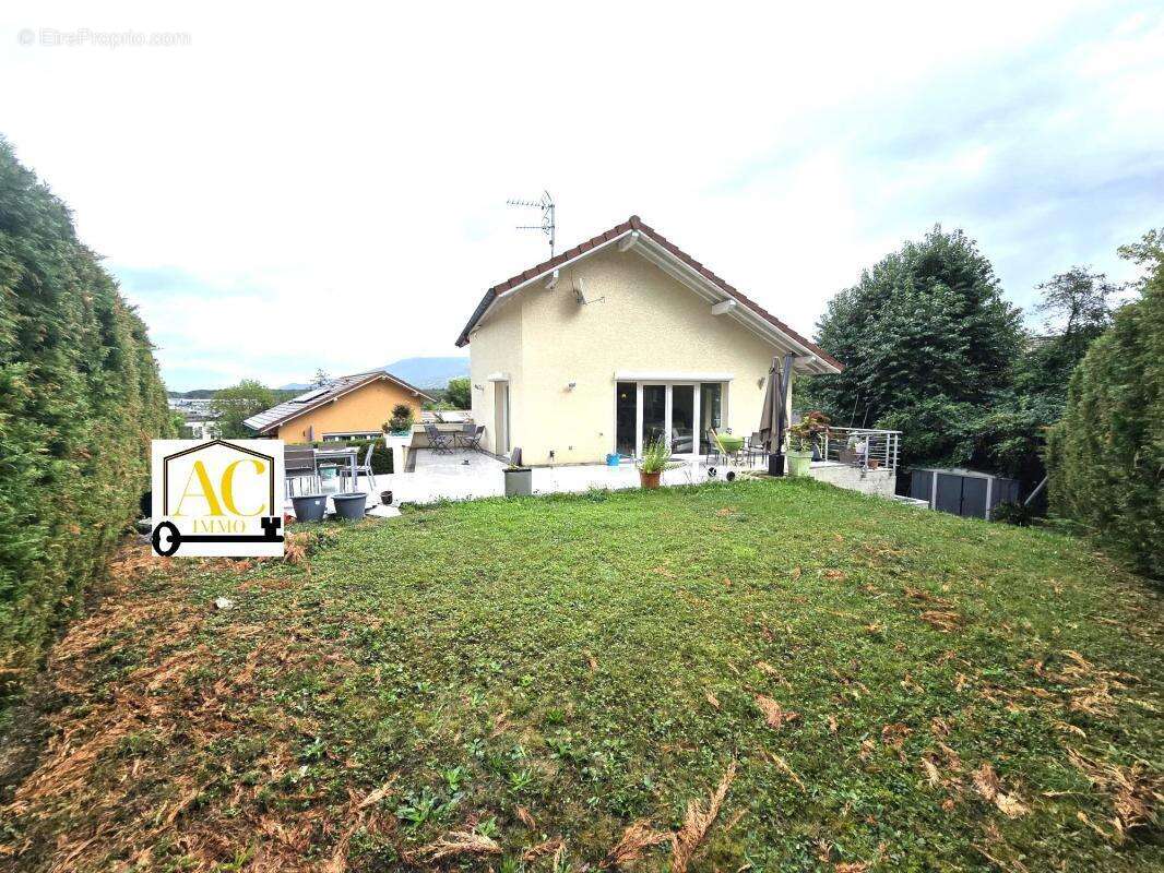 Maison à VETRAZ-MONTHOUX