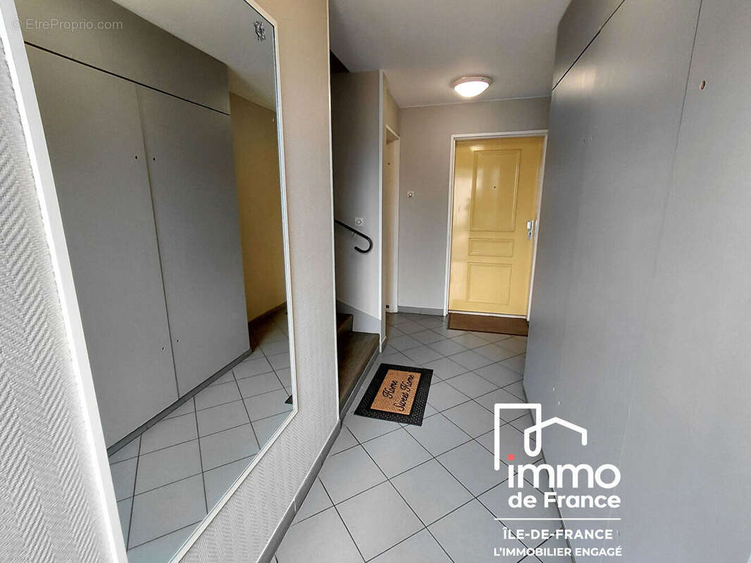 Appartement à BOIS-D'ARCY