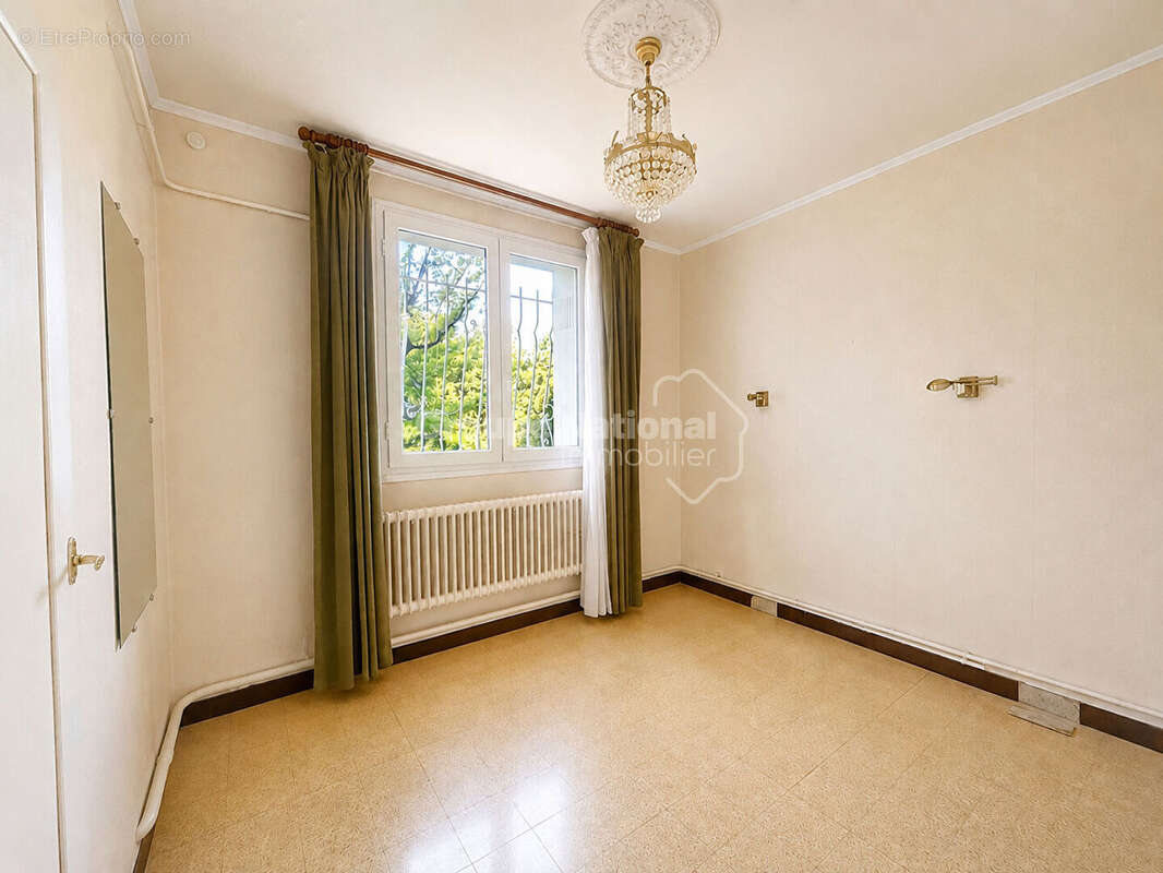Appartement à MARSEILLE-12E