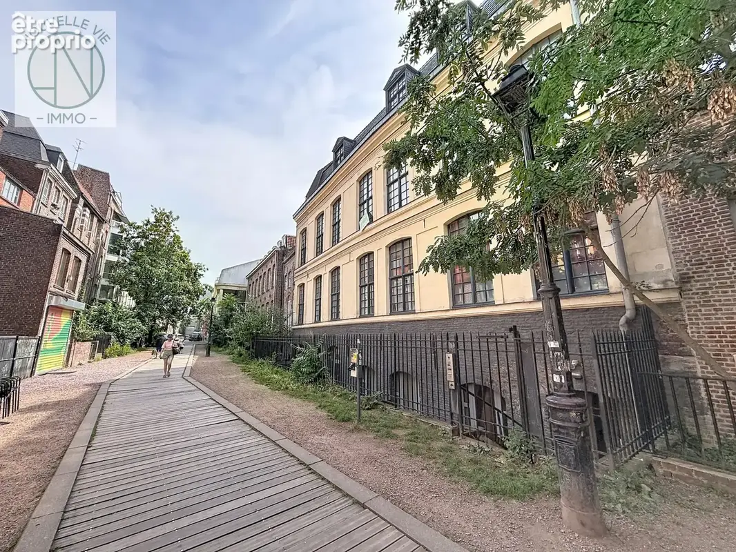 À vendre   t3 en duplex avec terrasse   vieux-lille - photo 7