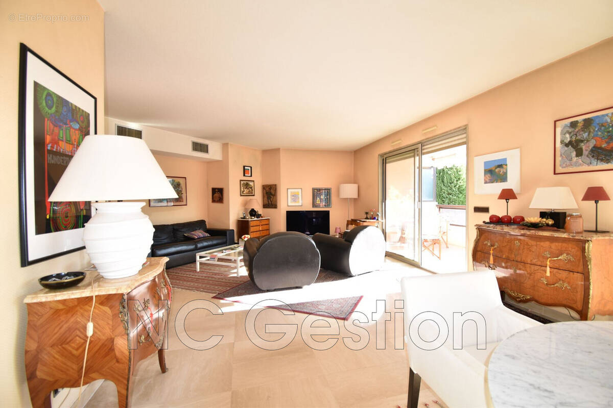 Appartement à ANTIBES