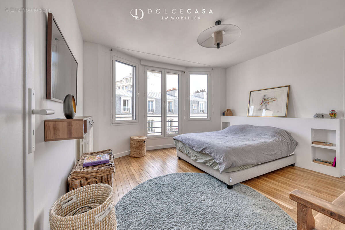 Appartement à NOGENT-SUR-MARNE