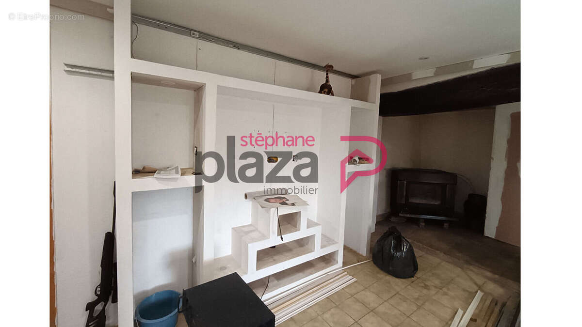 Maison à BONNEFONTAINE