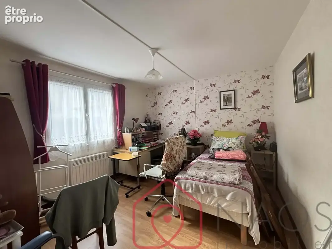 Maison individuelle édifiée sur un terrain clos et plat de 1 192 m - photo 6
